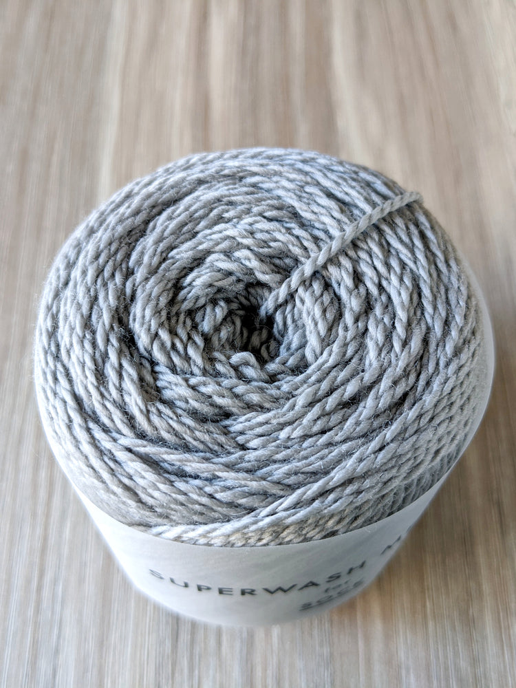Super Wash Merino (スーパーウォッシュメリノ) :8 ライトグレー