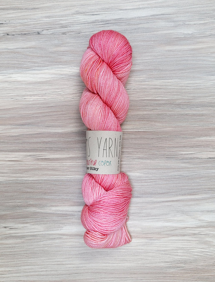 輸入毛糸 Emma's Yarn/Super Silky(エマズヤーン/スーパーシルキー) :Briar Rose